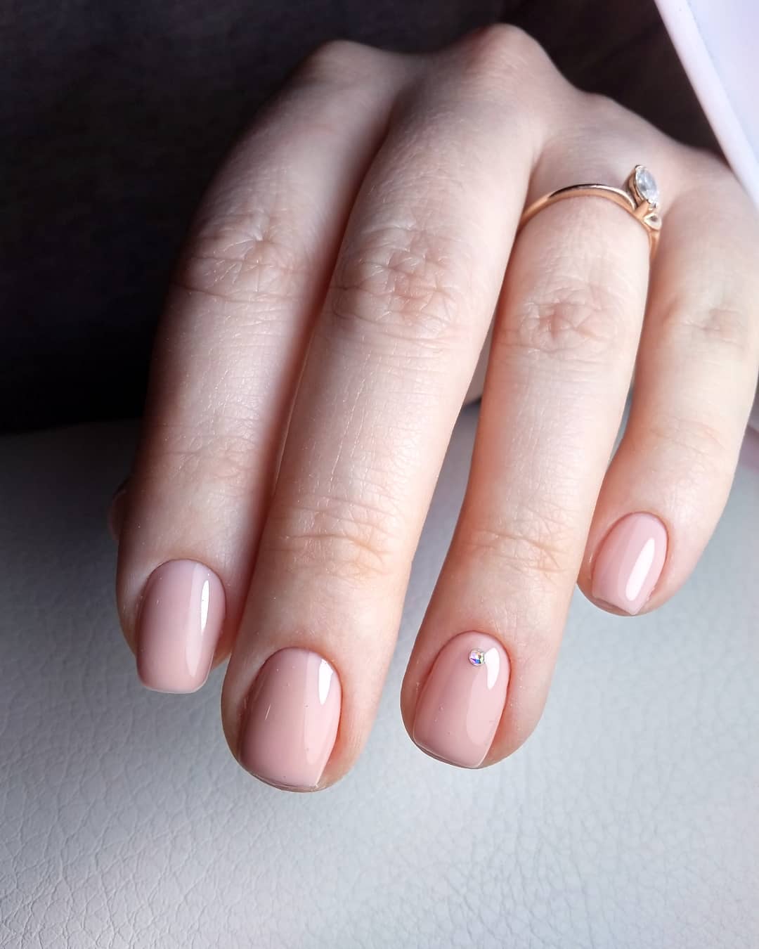 50 фото-идей розового дизайна ногтей для романтичных натур