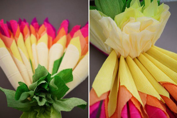 Как сделать большие цветы из гофрированной бумаги
