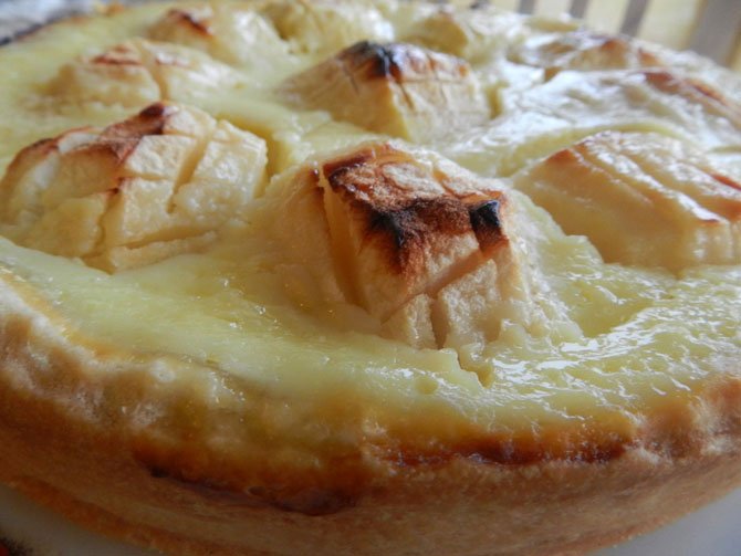 Рецепт на выходные: Пирог с яблоками и рикоттой