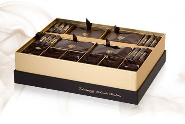 Сладости на вес золота: самые дорогие шоколадные конфеты в коробке